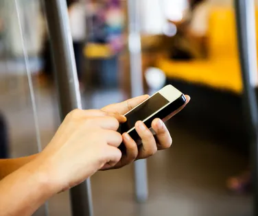 iPhone 15 por R$ 576? Leilão da Receita Federal abre lances - Imagem