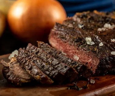 Mais barata que a picanha: essa carne é ideal para o almoço em família - Imagem