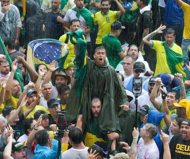 Nikolas nega responsabilidade após raio atingir manifestantes - Imagem