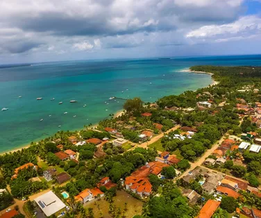 Prefeitura de Maraú proíbe cobrança de consumação mínima nas praias - Imagem