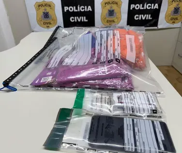 Quadrilha é presa tentando fraudar compra de abadás em Salvador - Imagem