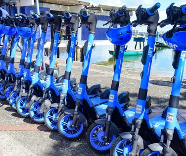 Salvador conectada: prefeitura amplia operação de patinetes elétricos - Imagem