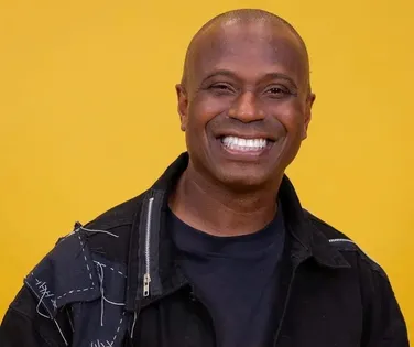 Sem nada? Cachê de Edilson Capetinha no BBB 26 pode ser bloqueado - Imagem