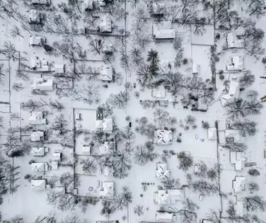 Sobe para 85 o número de mortos por frente fria nos EUA - Imagem