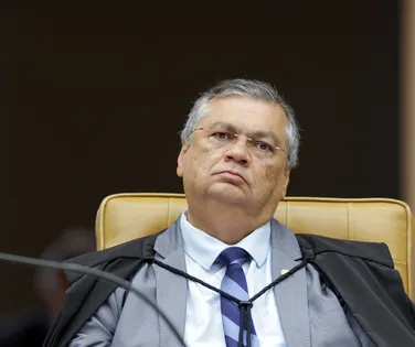 STF torna ré enfermeira que ofendeu ministro Flávio Dino durante voo - Imagem