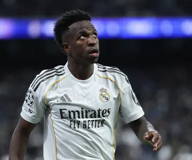 Vini Jr. quebra silêncio sobre saída de Xabi Alonso do Real Madrid - Imagem