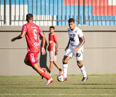 Vitória bate o Barcelona de Ilhéus e garante vaga no G-4 do Baianão - Imagem