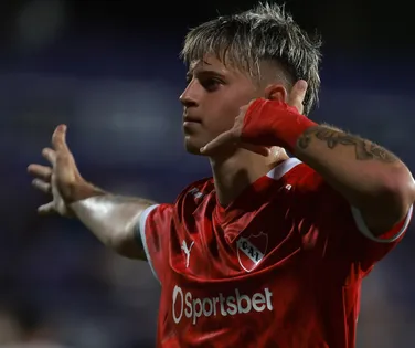 Vitória fecha com promessa argentina para reforço em 2026 - Imagem