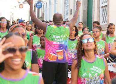 Cristãos no Carnaval: blocos evangélicos dividem opiniões dos fiéis em Salvador - Imagem