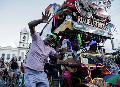 Fim do som no Carnaval: cidade da Bahia adota regras rígidas para folia - Imagem