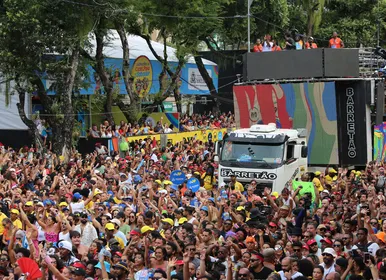 Grande cantora de axé cancela pipoca e deixa circuito no Carnaval de Salvador - Imagem