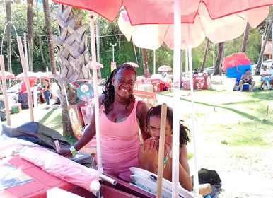 'Os invisíveis': Relatos de quem sustenta o Carnaval de Salvador - Imagem