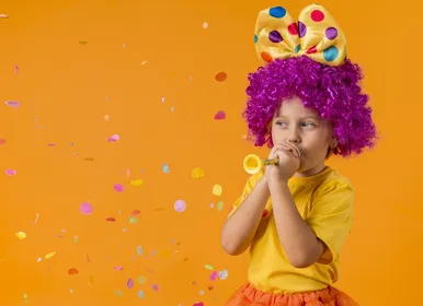 Shows ao vivo e carnaval para crianças animam shopping de Salvador - Imagem