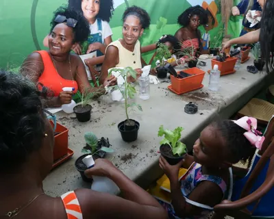 A TARDE Educação encerra Fenagro com ampla programação educativa