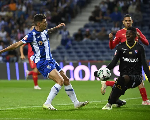 Especulado no Bahia, goleiro é o novo reforço do Flamengo; confira - Imagem