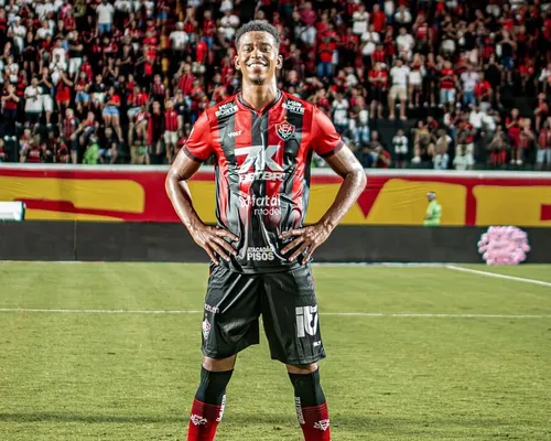 Ex-atacante do Vitória é o mais novo reforço de grande time para 2026 - Imagem