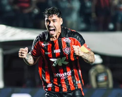 "Sintonia perfeita": capitão do Vitória se despede com forte desabafo - Imagem