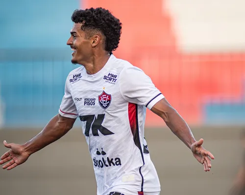 Joia do Vitória que decidiu vaga no G-4 tem multa astronômica; veja - Imagem