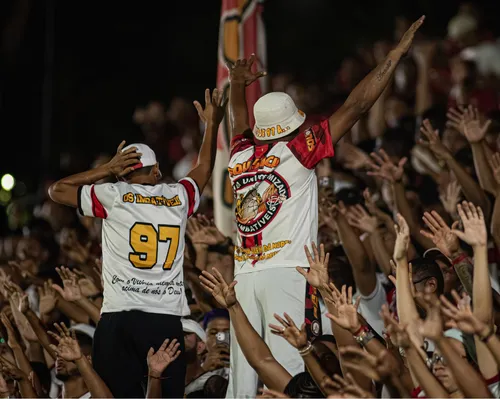 Vai lotar: Vitória quebra recorde de público da temporada para o Ba-Vi - Imagem