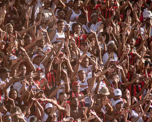 Vitória confirma parcial de 20 mil pessoas para estreia na Série A - Imagem