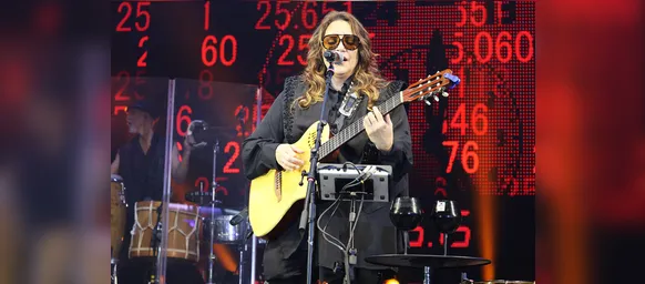 Ana Carolina é vaiada na Bahia após “exigências e por ignorar fãs" - Imagem