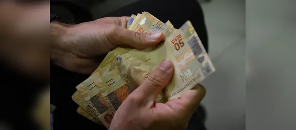 Décimo terceiro: saiba como usar o valor para começar a investir - Imagem