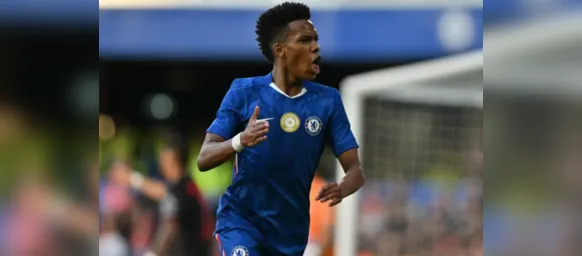 Estêvão ofuscou Lamine Yamal na Champions League, diz jornal - Imagem