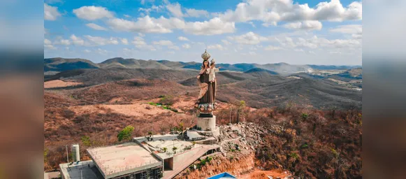 Nova estátua no Nordeste supera Cristo Redentor e vira marco da fé - Imagem