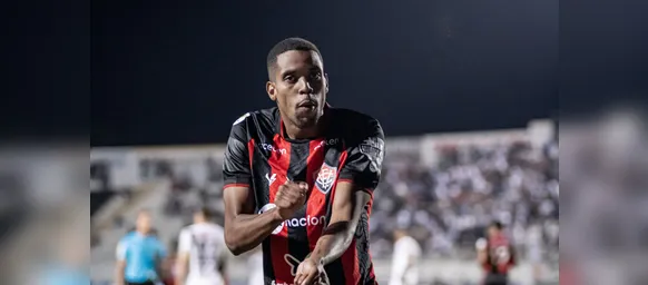 Amuleto? Ex-Vitória tenta o 4º acesso seguido à Série A por novo clube - Imagem