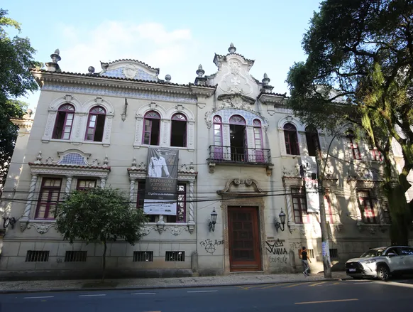 Arte de Rita GT pede reparação a mulher - Imagem