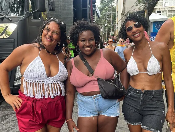 Cantadas de Carnaval: qual é o melhor jeito de paquerar na folia - Imagem