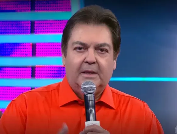 Faustão preocupa fãs ao surgir em nova foto; confira - Imagem
