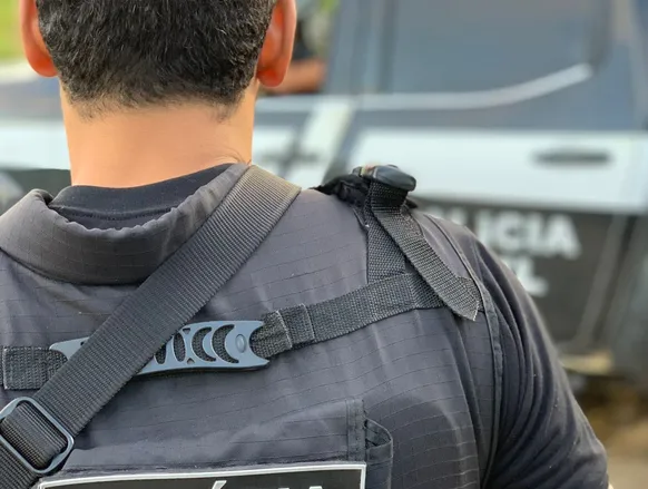 Idoso é preso por estuprar enteada com deficiência na Bahia - Imagem