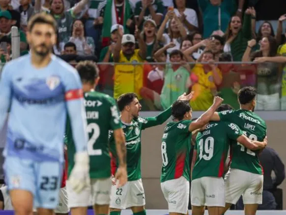 Líder do Paulistão, Palmeiras vence São Paulo e afunda rival na crise - Imagem