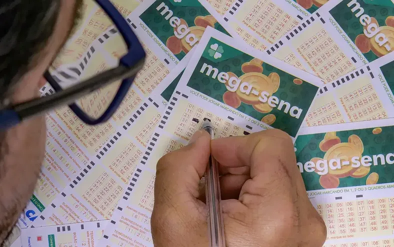 Aposta leva sozinha prêmio de R$ 27 milhões da Mega-Sena - Imagem