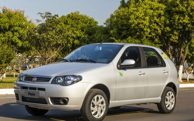 Carros mais acessíveis puxam vendas de seminovos na Bahia - Imagem