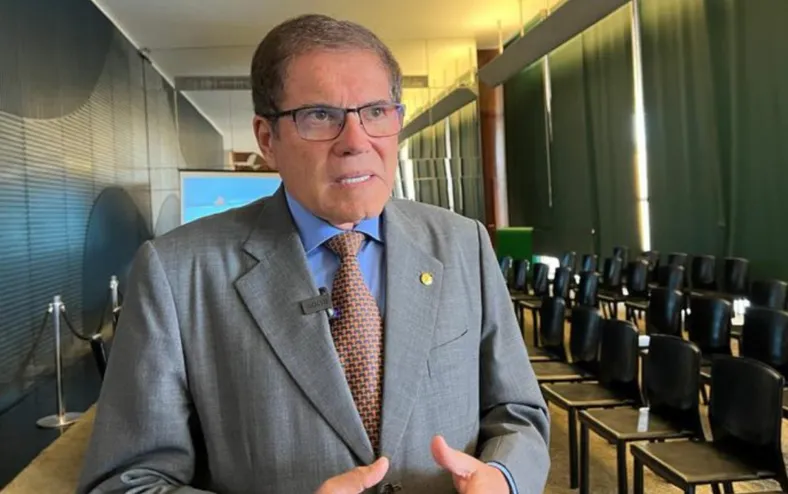 Deputado baiano concentrou R$ 152 milhões do orçamento secreto - Imagem