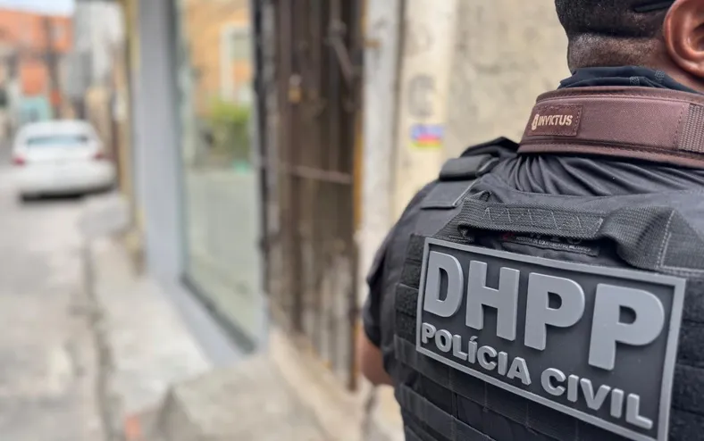 Investigador é preso por tentativa de homicídio em bar na Bahia - Imagem