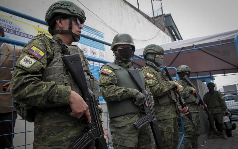 Massacre no Equador deixa seis mortos na véspera do ano novo - Imagem
