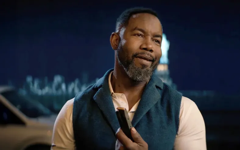 O filme de ação explosivo da Netflix que está dominando o TOP 10 - Imagem