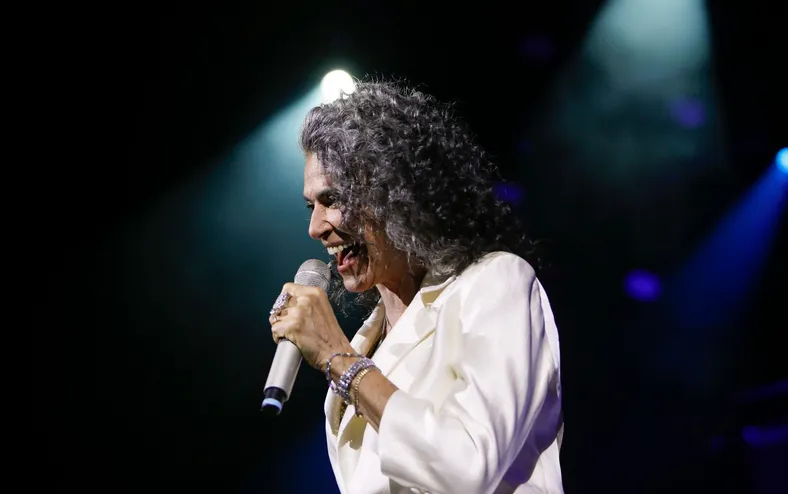 Simone retorna à Concha com novo show e repertório de clássicos - Imagem