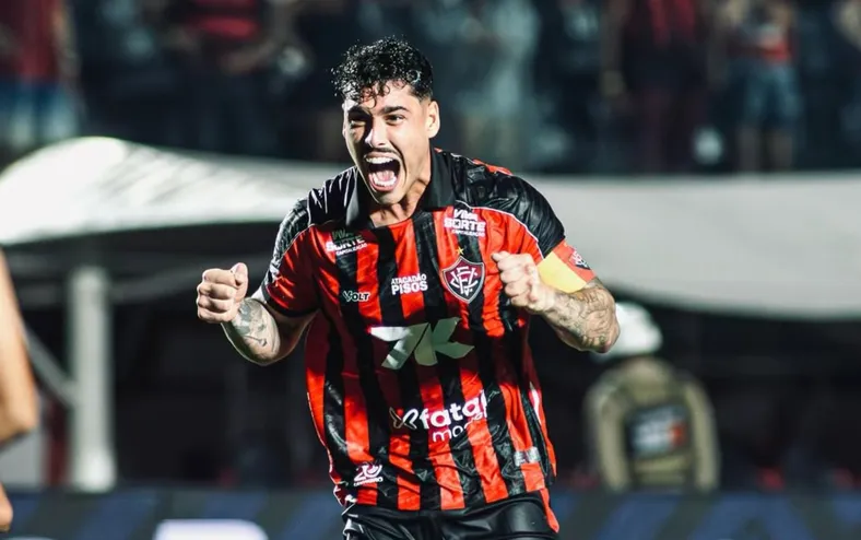 "Sintonia perfeita": capitão do Vitória se despede com forte desabafo - Imagem