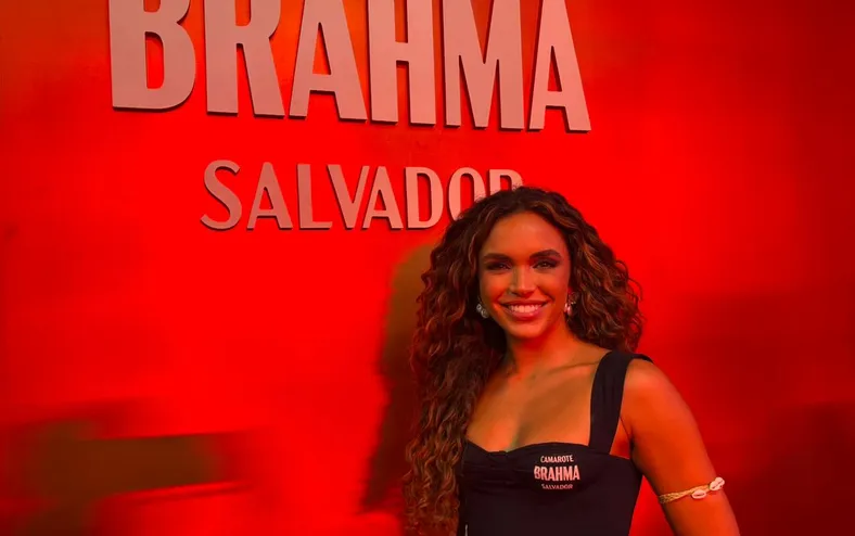 Atriz da Globo, Giovana Cordeiro exalta representatividade LGBT em novelas - Imagem