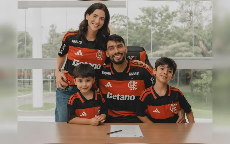 Campo de futebol e mais: saiba como é a mansão de Lucas Paquetá - Imagem