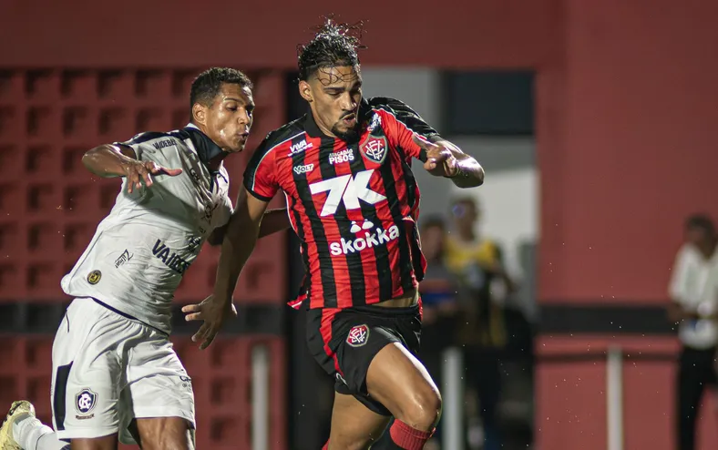CBF divulga áudio do VAR de lance polêmico de Vitória x Remo; assista - Imagem
