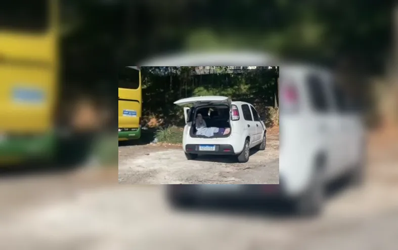 Corpos encontrados amarrados dentro de carro em Pirajá são identificados - Imagem