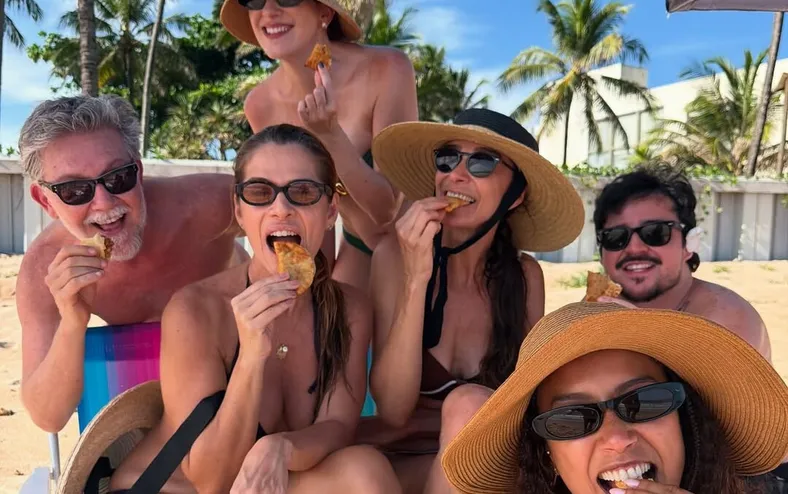 Destino "secreto" perto de Salvador vira opção de atrizes para férias - Imagem