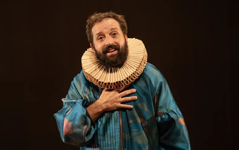 "Eu gosto da língua portuguesa contaminada e impura", diz Gregório Duvivier - Imagem