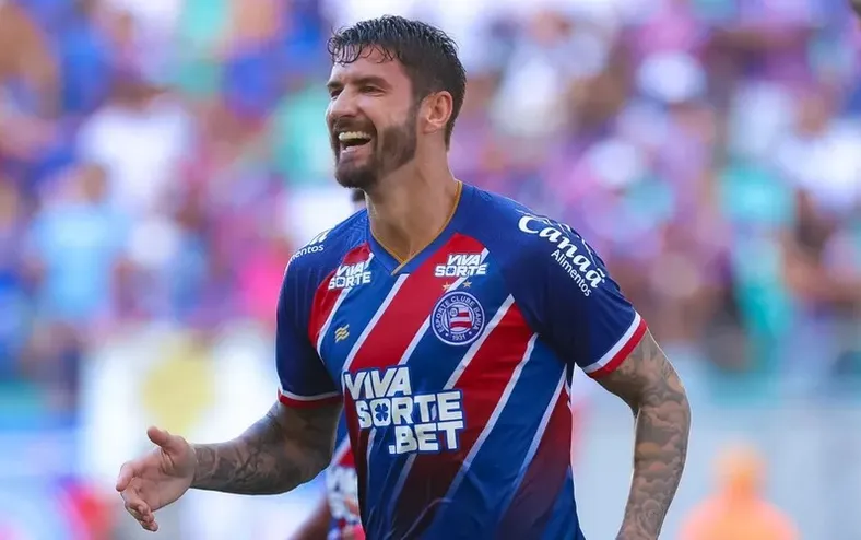Ex-Bahia sondado pelo Vitória é cotado para Rubro-Negro em 2026 - Imagem