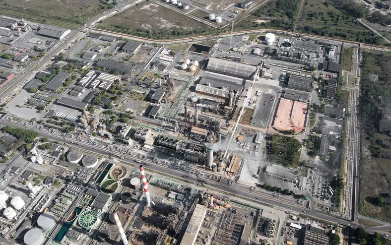 Fábrica da Petrobras em Camaçari retoma produção de fertilizantes - Imagem